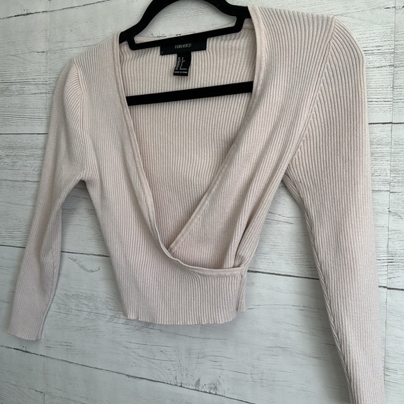 Forever 21 Ribbed Long Sleeve Crop Top | SIZE S - Picture 4 of 6